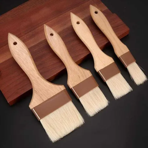 Brocha de Cerda Natural con Puno de Madera de 3 Pulgadas MASTER CHEF 0761044