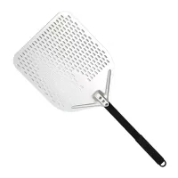 Pala Perforada para Pizza Rectangular de Aluminio de 37-4/5 Pulgadas MASTER CHEF APPP-141838T