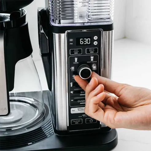 Coffee Maker Especial con 6 Estilos de Preparacion para 10 Tazas NINJA CM401
