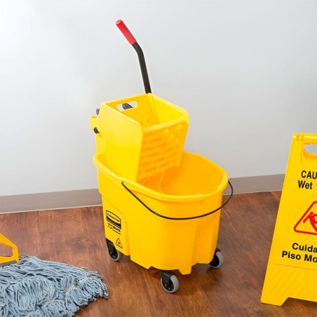 Carrito Escurridor de 35 Cuartos, Color Amarillo RUBBERMAID FG758088YEL