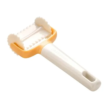 Rodillo para Cortar Masa en Forma de Cuadros  TESCOMA 630014