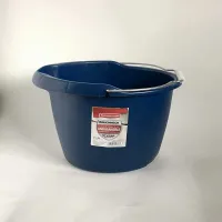 Balde Plastico con Manija de 13.2 Litros RUBBERMAID FG296900ROYBL 2