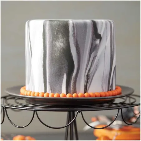 Pasta Fondant Color Negro, 1.5 Libras WILTON 710-2303